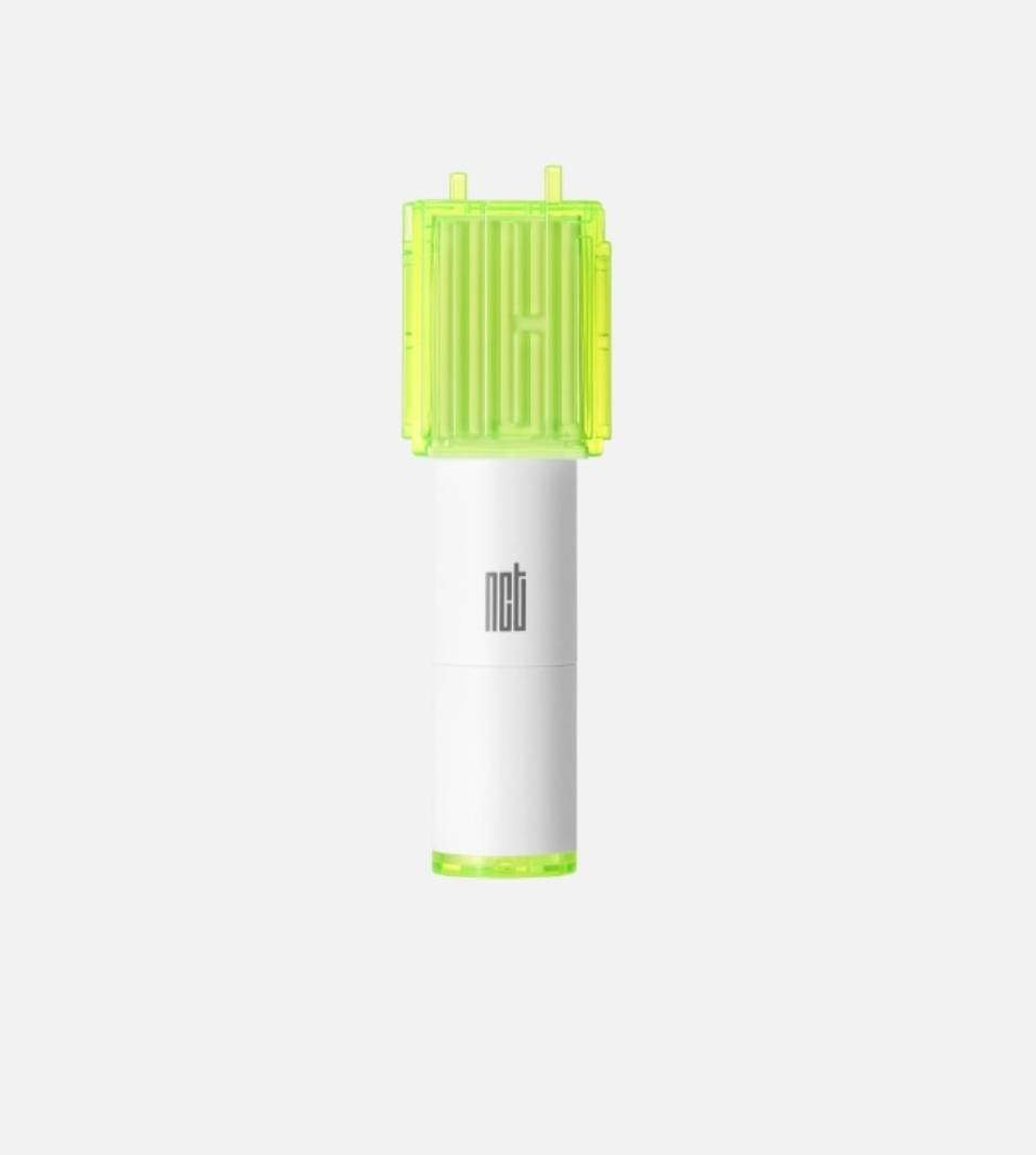 【限量商品】NCT 手燈造型保濕護唇膏